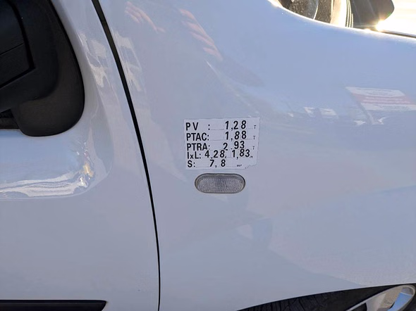 RENAULT Kangoo Express 1.5 dCi 110ch energy Extra R-Link Euro6   8741.67€ ht - Vue 3