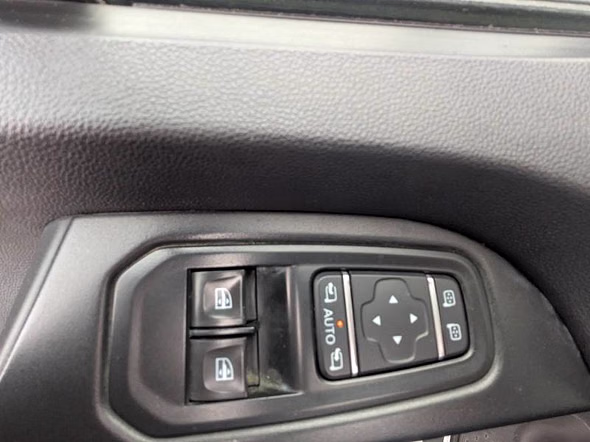 RENAULT Trafic Fg L1H1 3T 2.0 Blue dCi 130ch Grand Confort TVA RECUPERABLE - Miniature 12
