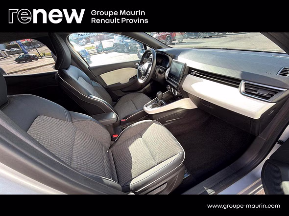 RENAULT Clio 1.6 E-Tech hybride 145ch Techno - Miniature 16