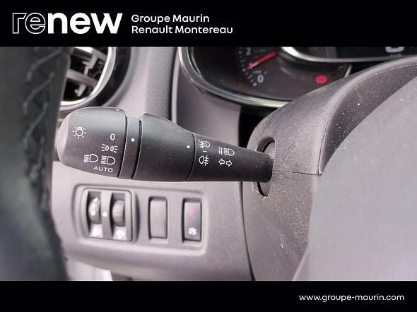 RENAULT Clio 1.2 TCe 120ch energy Intens EDC 5p - Miniature 22