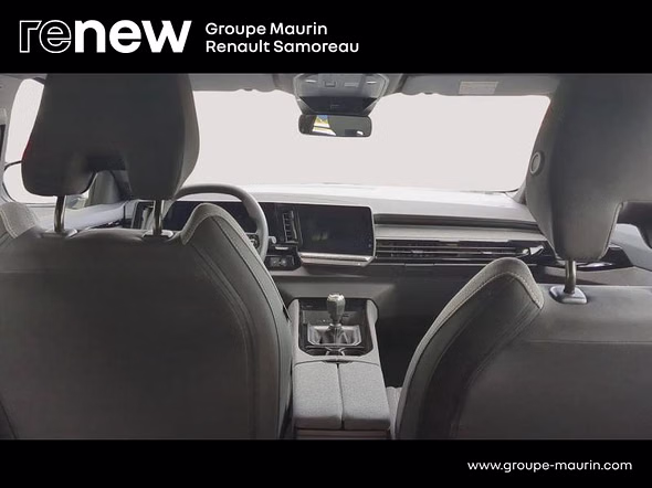 RENAULT Austral 1.2 TCe mild hybrid advanced 130ch Evolution - 24 - Miniature 9