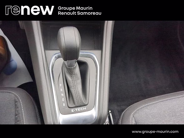 RENAULT Captur 1.6 E-Tech hybride 145ch Evolution - Miniature 19