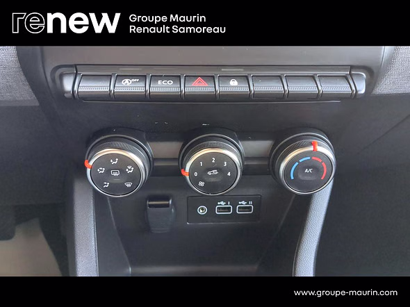 RENAULT Clio 1.5 dCi 100ch Evolution - 25 - Miniature 24