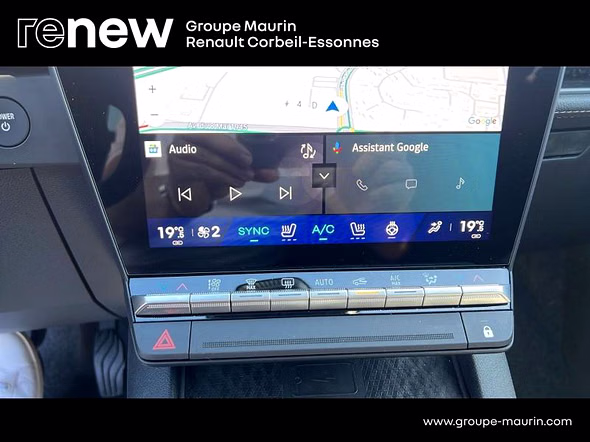 RENAULT Megane E-Tech Electric 220ch 60kWh Iconic autonomie confort -25 - Miniature 22