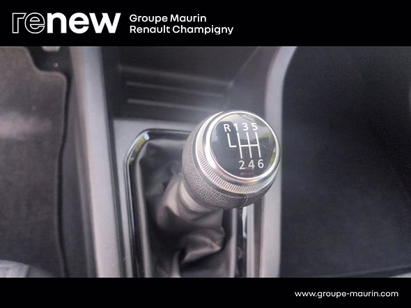 RENAULT Clio 1.0 TCe 90ch Evolution - Miniature 19