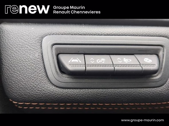 RENAULT Captur 1.3 TCe 155ch FAP Initiale Paris EDC - 20 - Miniature 23