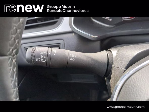 RENAULT Captur 1.3 TCe 140ch FAP Intens EDC -21 - Miniature 33