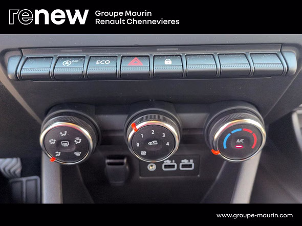 RENAULT Clio 1.0 TCe 90ch Evolution - 24 - Miniature 32