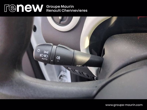 RENAULT Twingo 1.0 SCe 65ch Equilibre - Miniature 17