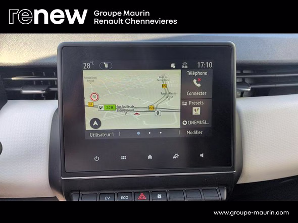 RENAULT Clio 1.6 E-Tech 145ch full hybrid Evolution - Miniature 25