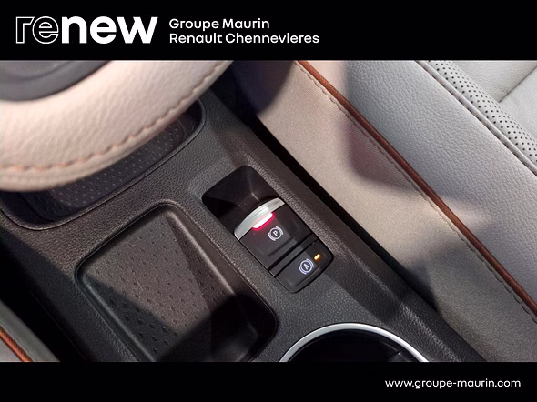 RENAULT Captur 1.6 E-Tech hybride 145ch Iconic - Miniature 22