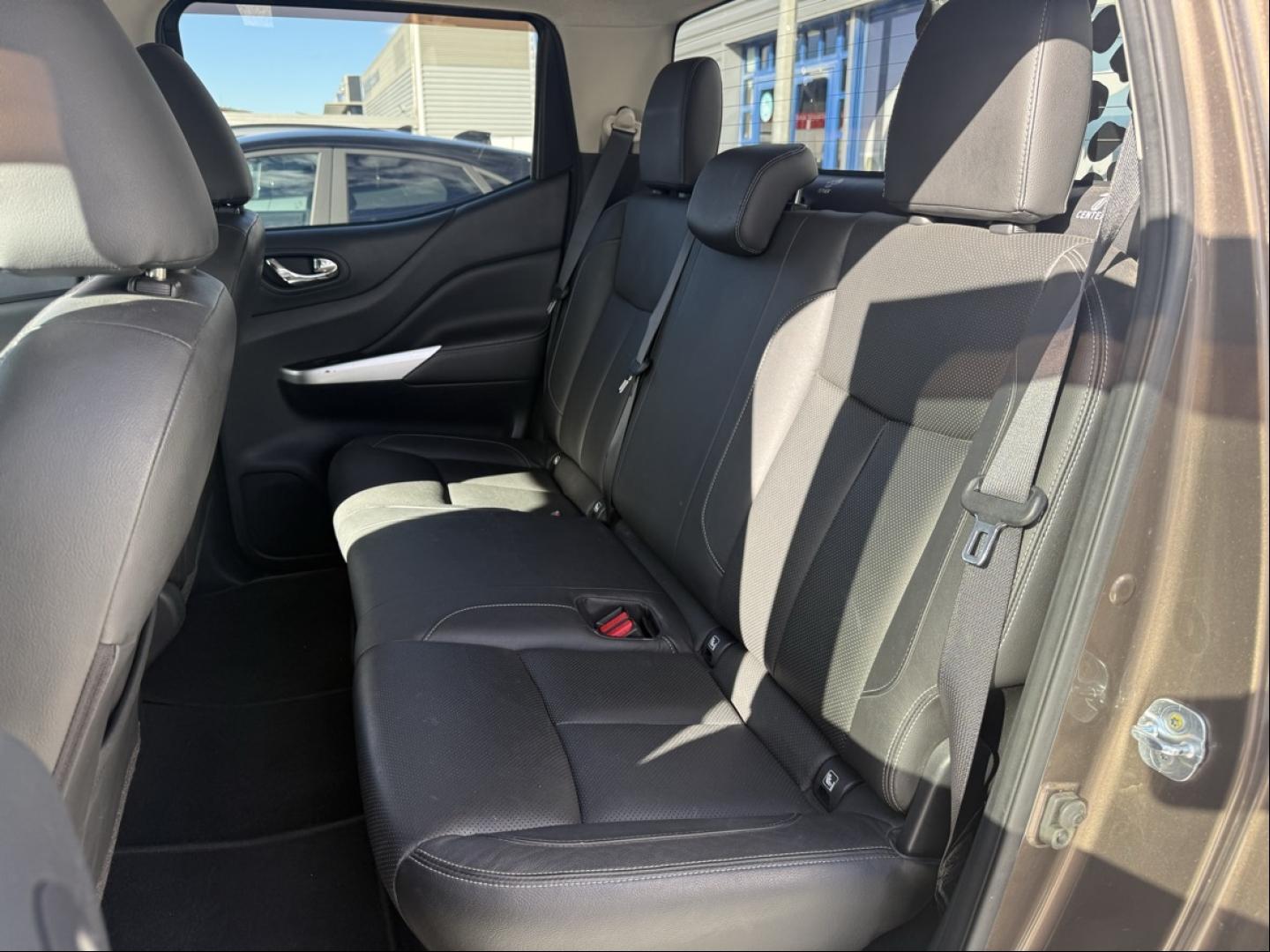 RENAULT Alaskan 2.3 dCi 190ch Double Cabine Intens BVA - Photo 22