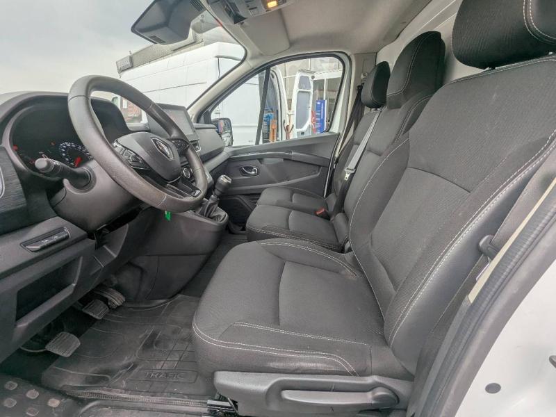 RENAULT Trafic Fg L1H1 3T 2.0 Blue dCi 130ch Grand Confort TVA RECUPERABLE - Photo 10