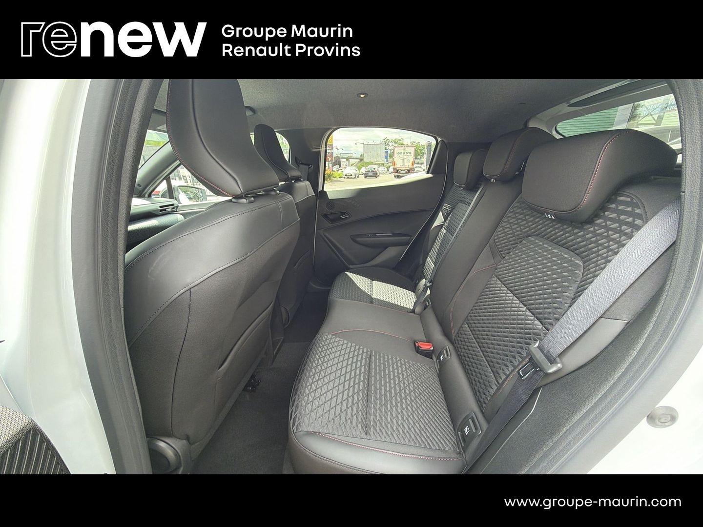 RENAULT Clio 1.2 TCe 115ch Techno - Photo 13