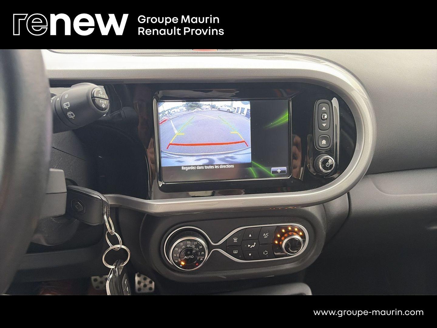RENAULT Twingo 0.9 TCe 110ch GT - Photo 23