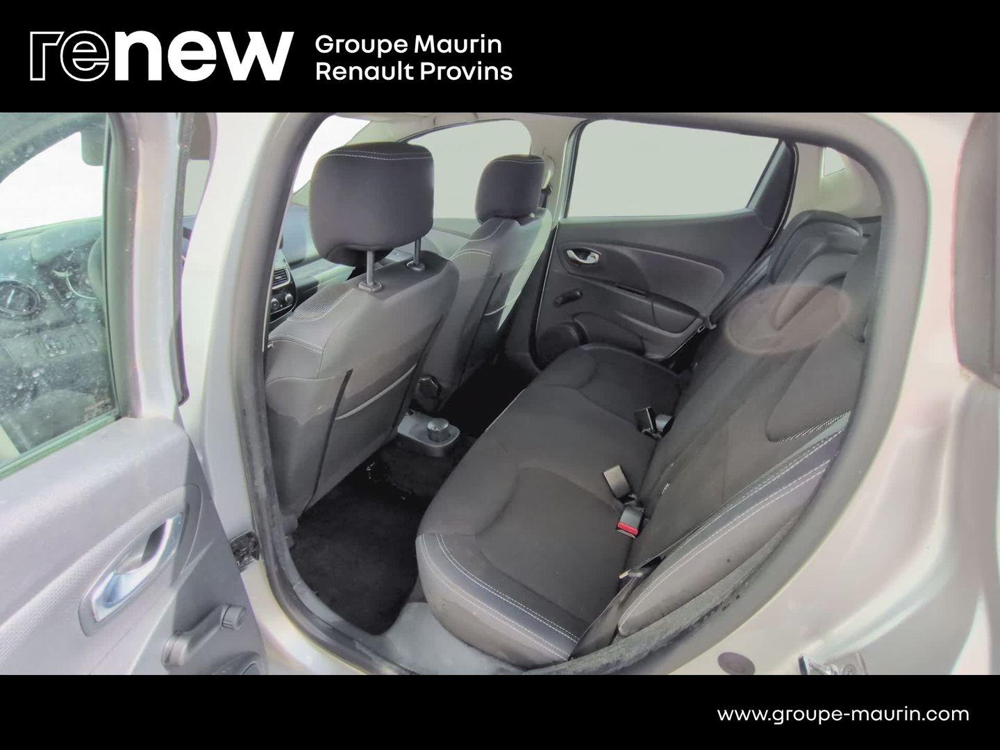 RENAULT Clio 0.9 TCe 90ch energy Business 5p - Photo 18