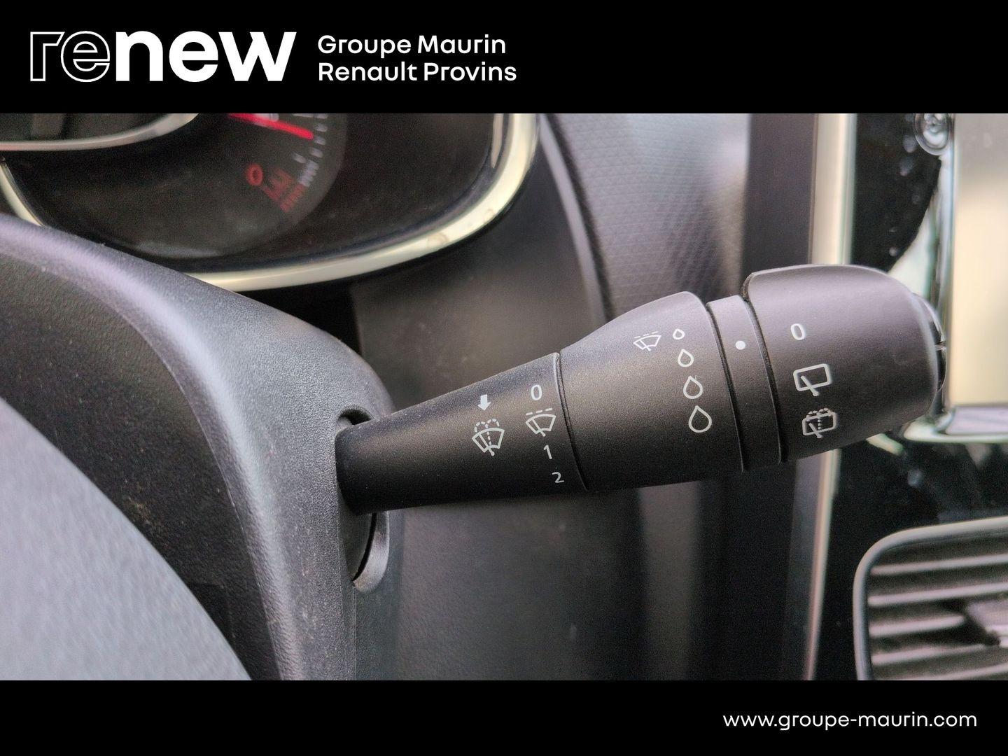 RENAULT Clio 0.9 TCe 90ch energy Business 5p - Photo 36