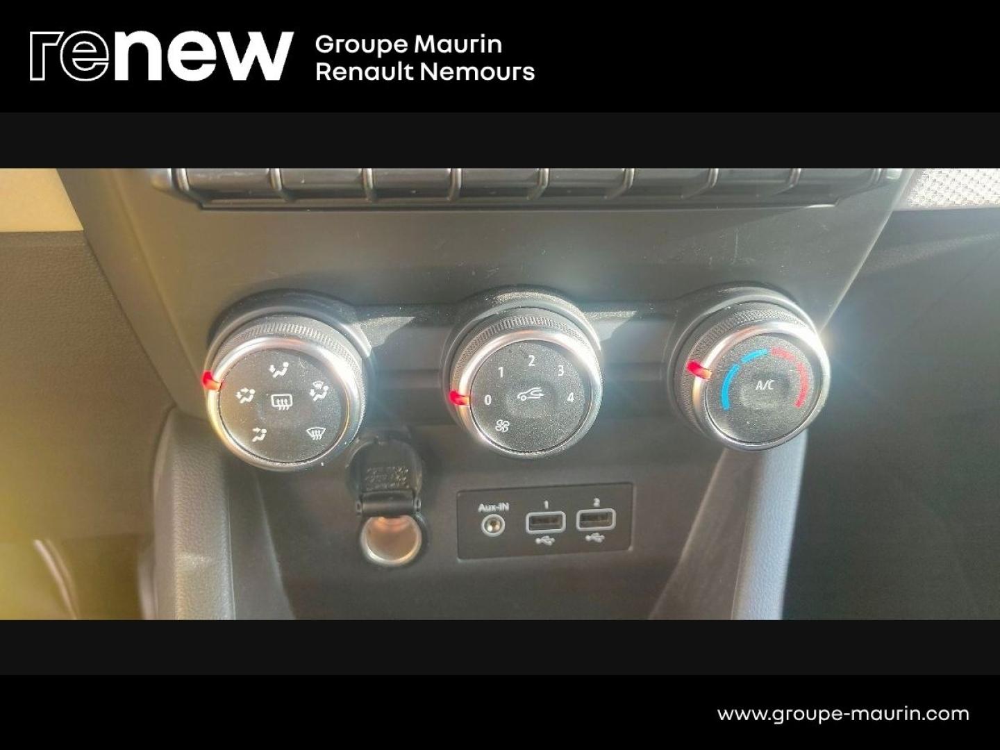 RENAULT Clio 1.0 SCe 65ch Evolution - Photo 28