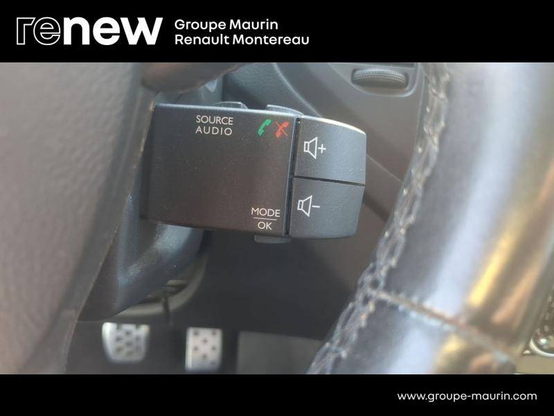 RENAULT Captur 1.3 TCe 130ch FAP Intens - Photo 17