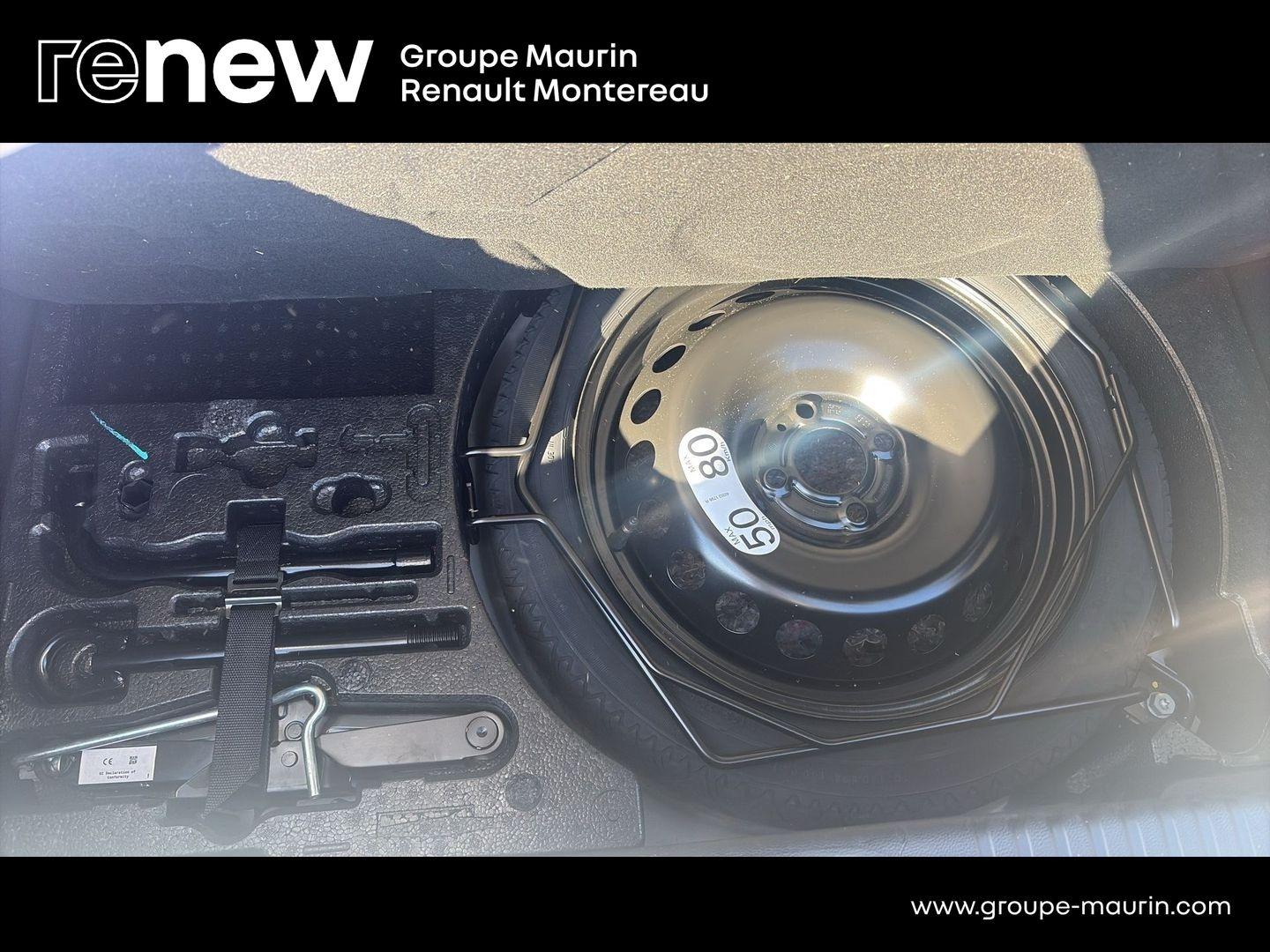 RENAULT Clio 1.6 E-Tech 145ch full hybrid Techno - Photo 12