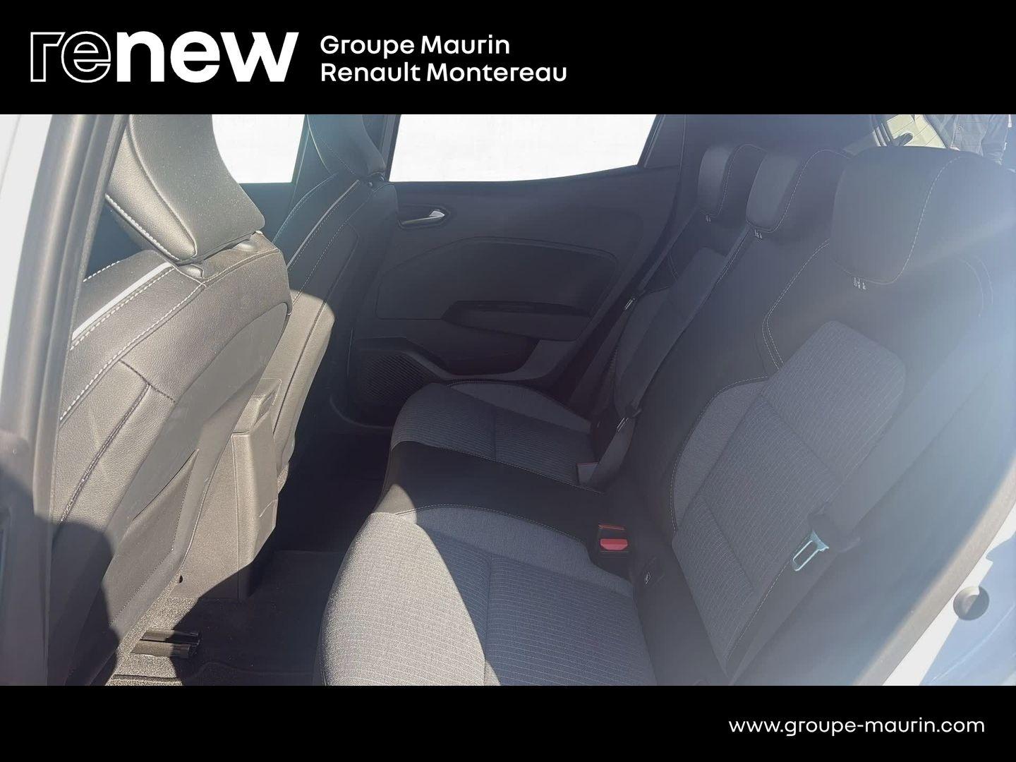 RENAULT Clio 1.6 E-Tech 145ch full hybrid Techno - Photo 13