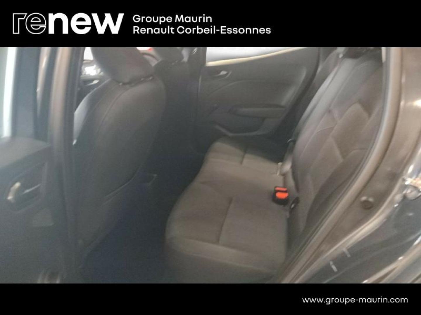 RENAULT Clio 1.6 E-Tech hybride 140ch Business -21N - Photo 17