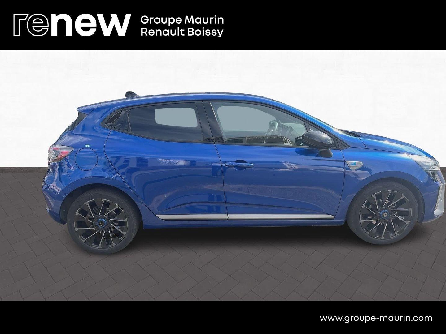RENAULT Clio 1.0 TCe 90ch esprit Alpine - 24 - Photo 3