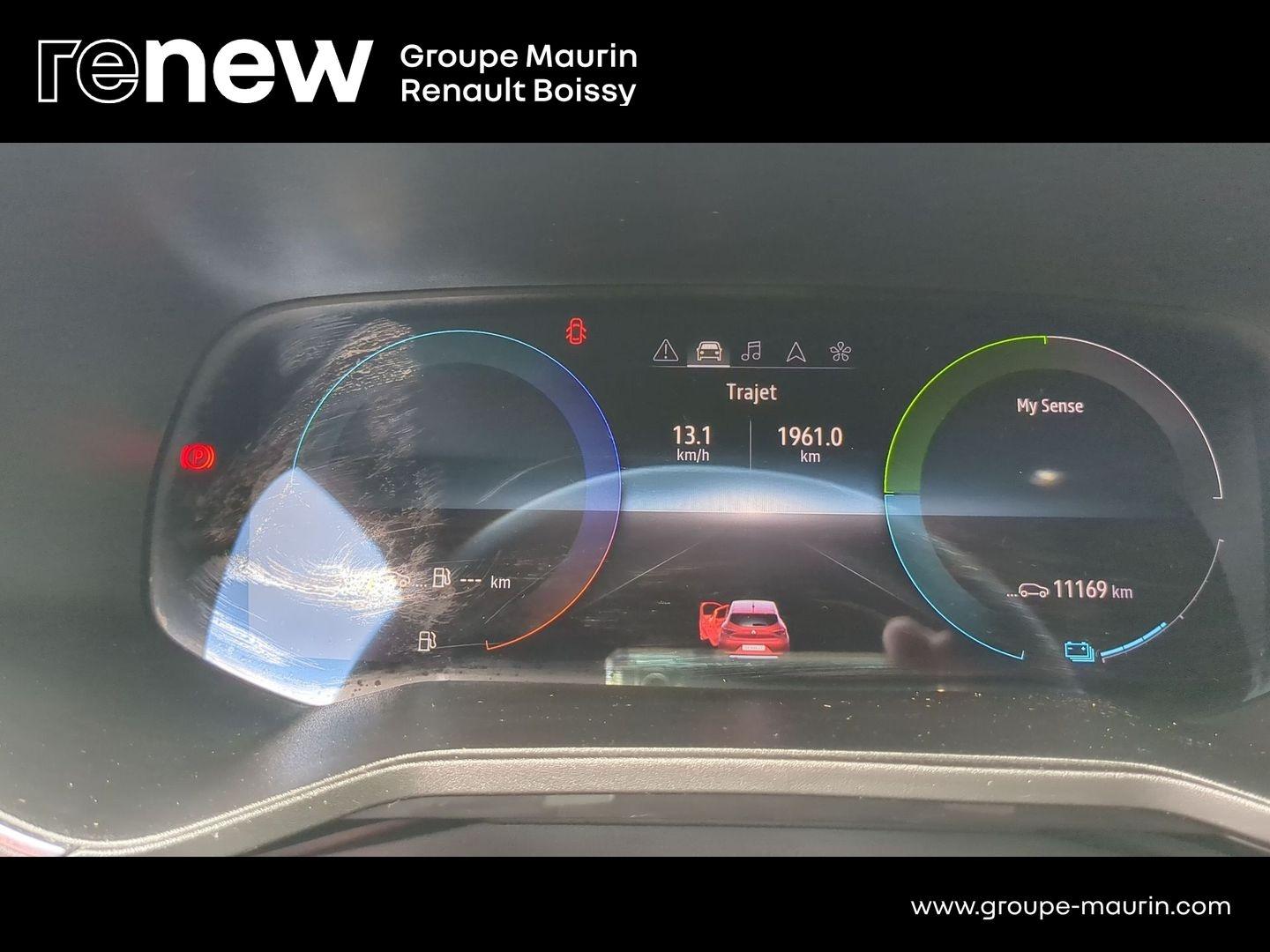 RENAULT Clio 1.6 E-Tech hybride 140ch RS Line -21N - Photo 10