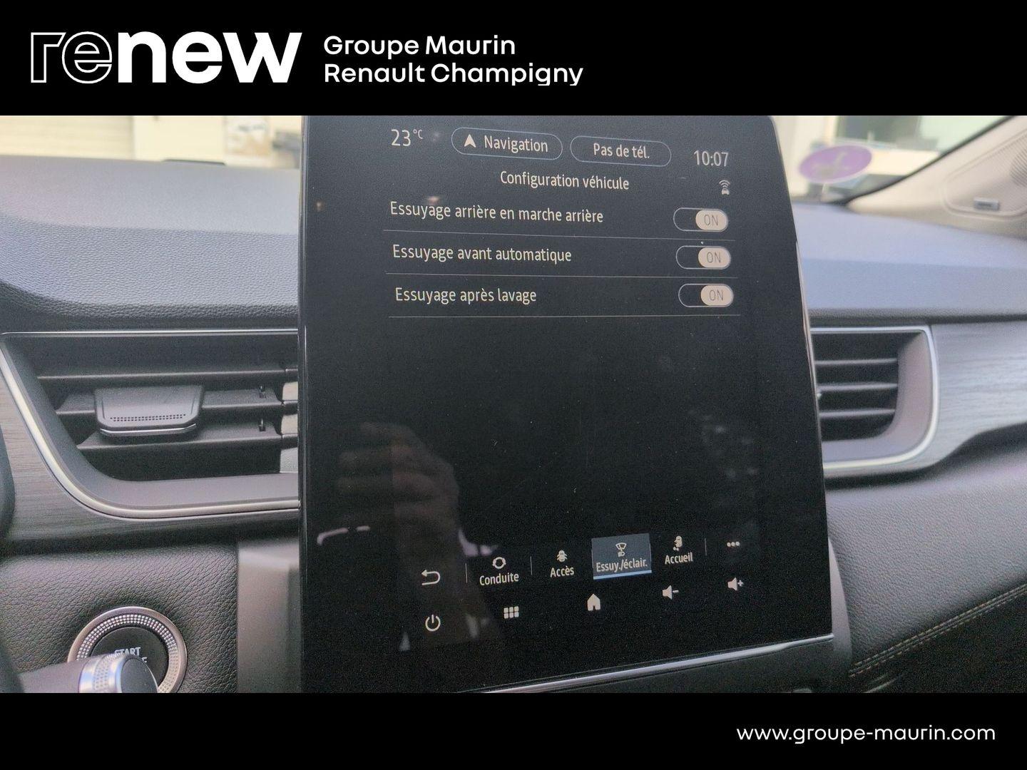 RENAULT Captur 1.6 E-Tech hybride rechargeable 160ch Initiale Paris -21 - Photo 35