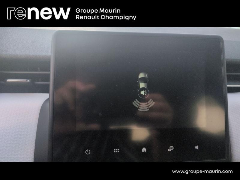 RENAULT Clio 1.0 TCe 90ch Evolution - Photo 23