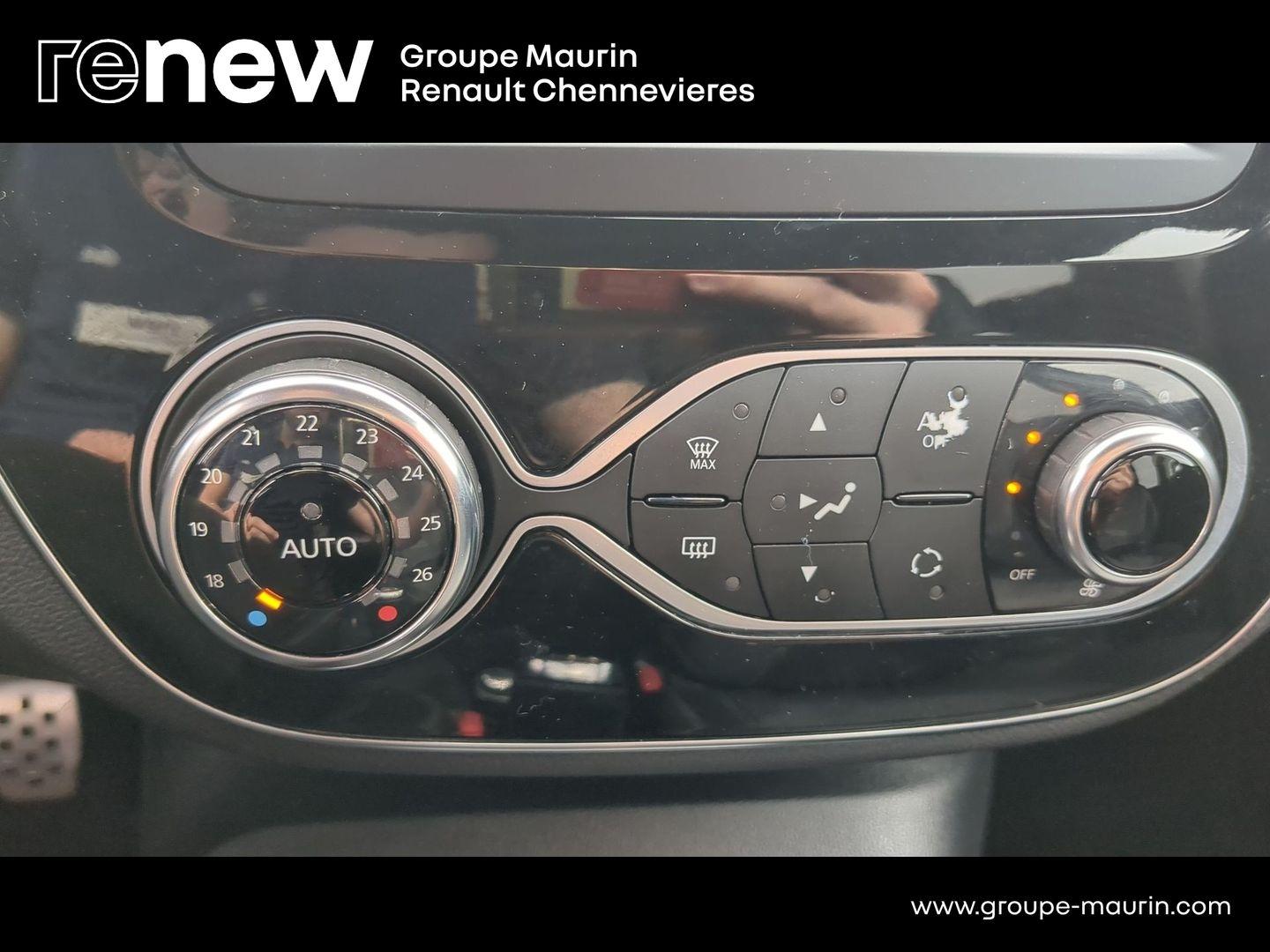 RENAULT Captur 0.9 TCe 90ch energy Intens Euro6c - Photo 26
