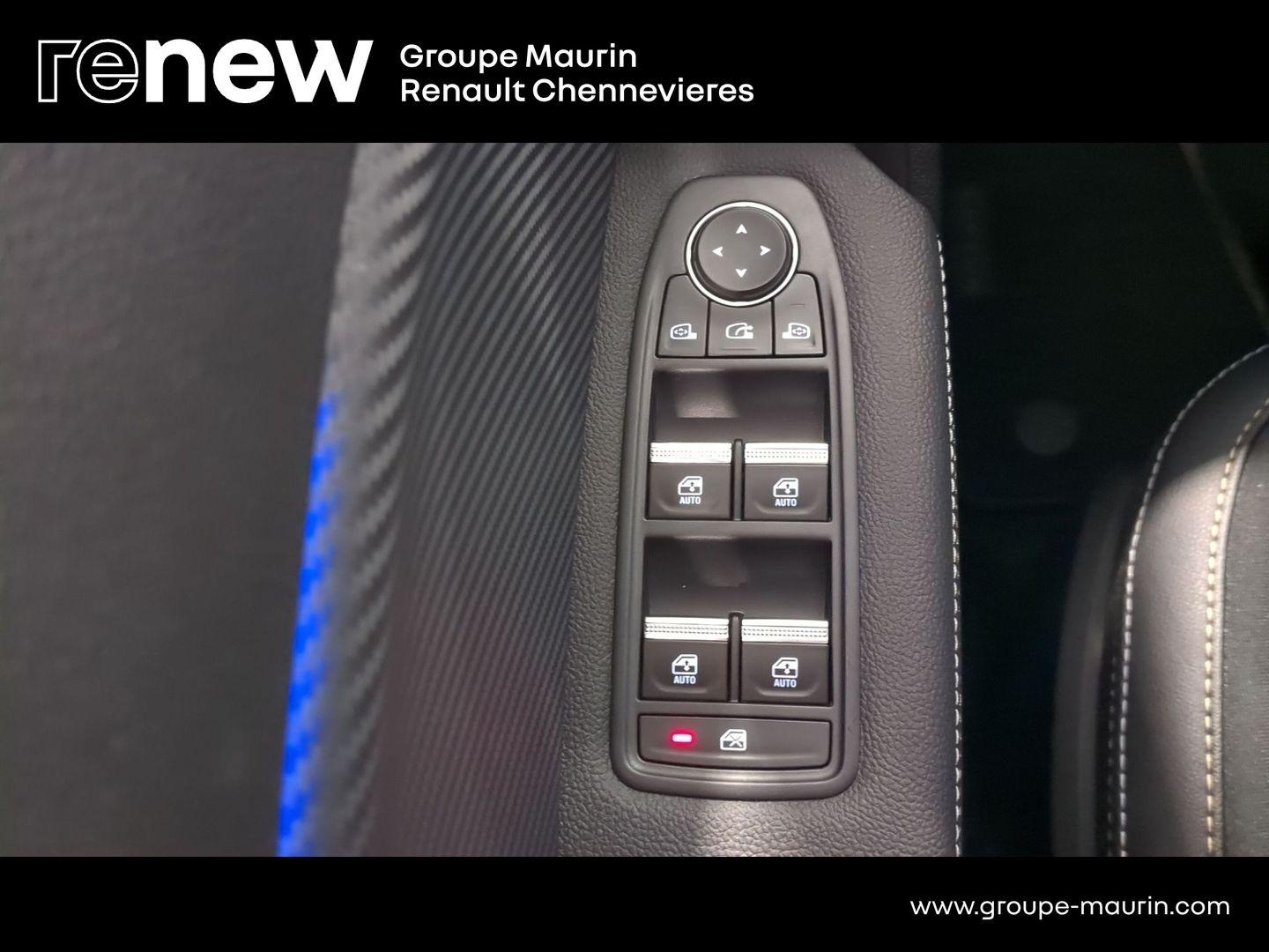 RENAULT Captur 1.6 E-Tech hybride 145ch Engineered - Photo 10