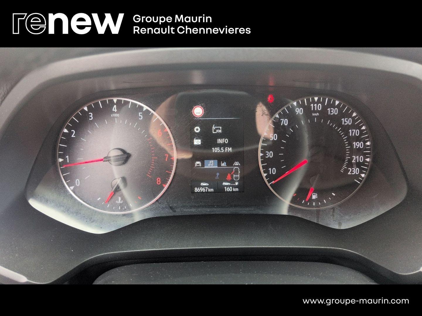 RENAULT Captur 1.3 TCe 130ch FAP Zen - Photo 22