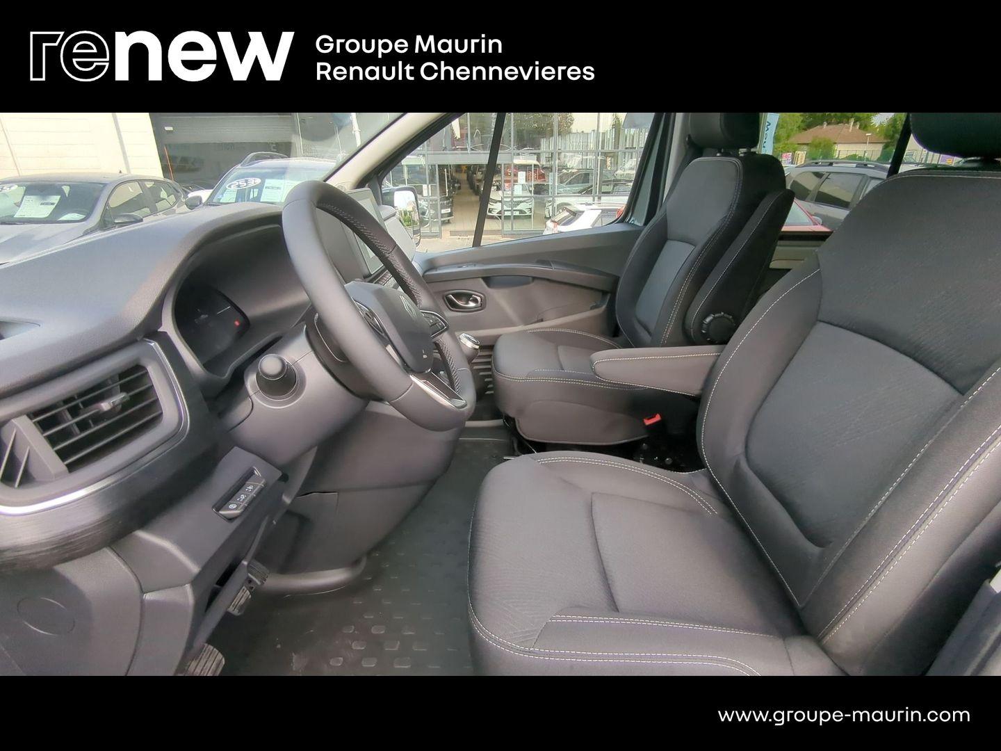 RENAULT Trafic Combi Grand 2.0 Blue dCi 150ch Techno -26 - Photo 9
