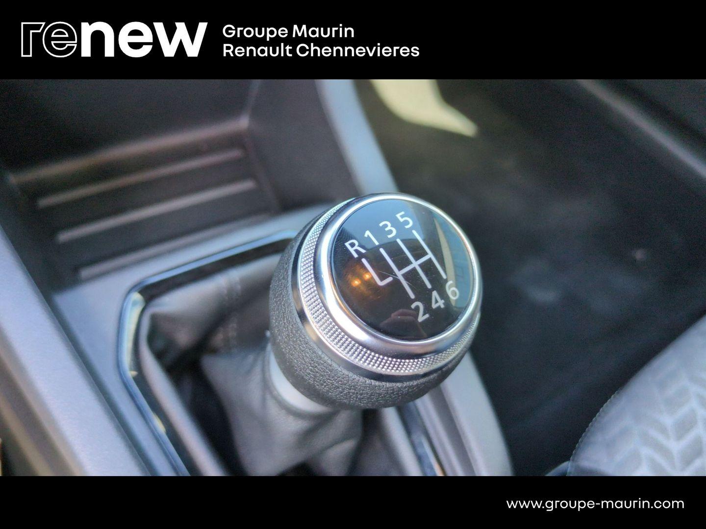 RENAULT Clio 1.0 TCe 90ch Evolution - Photo 20