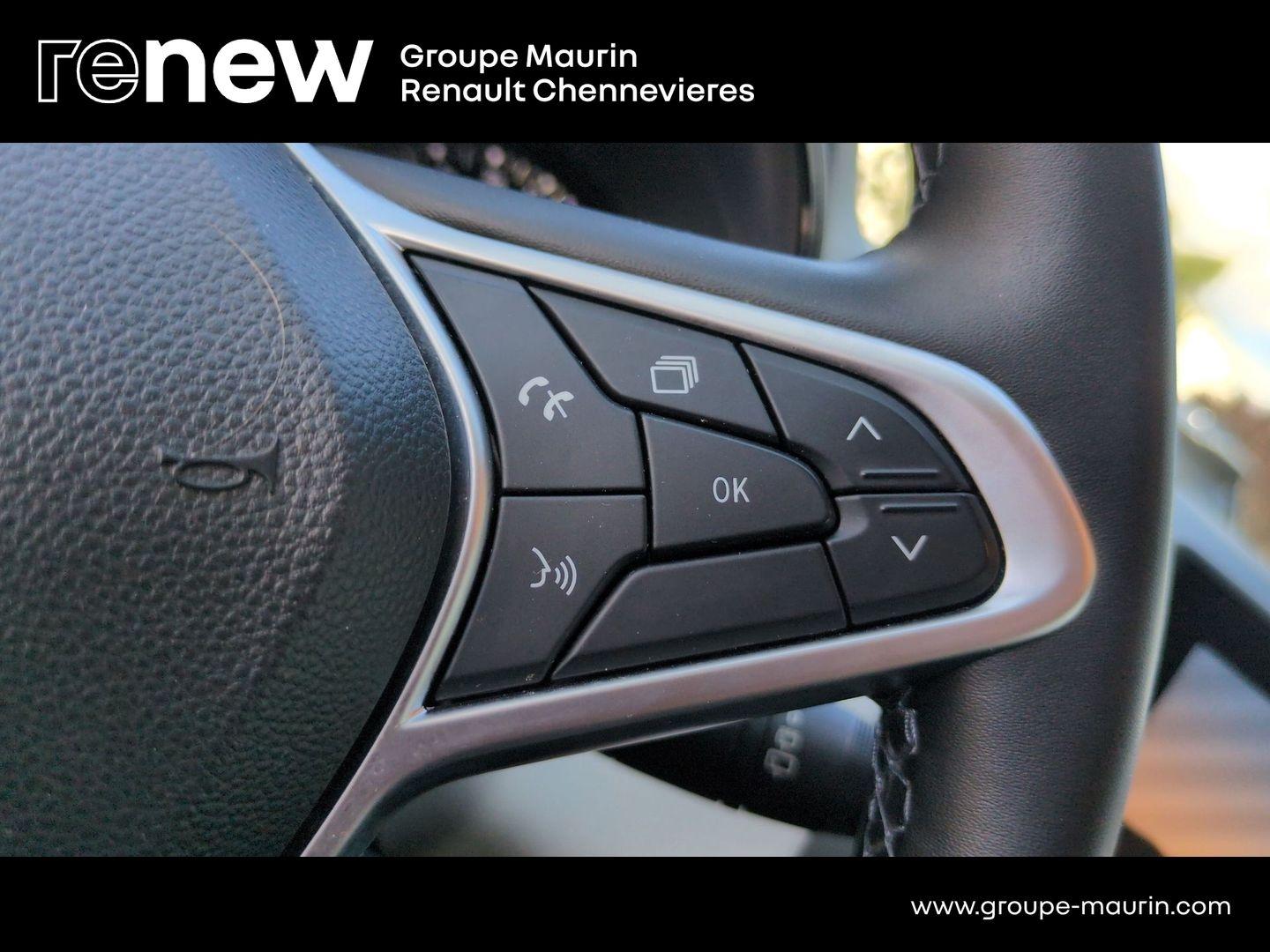 RENAULT Clio 1.0 TCe 90ch Evolution - Photo 22