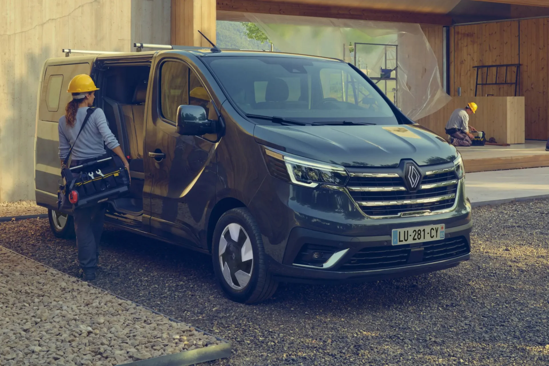 NOUVEAU TRAFIC VAN E‑TECH