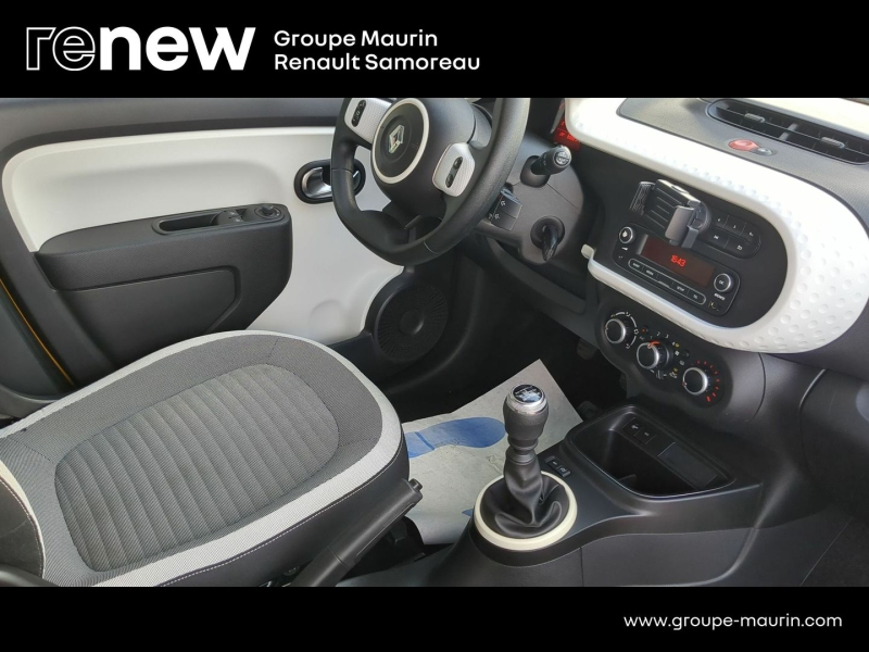 RENAULT Twingo d’occasion à vendre à FONTAINEBLEAU chez DPL - GARAGE DU CENTRE (Photo 16)