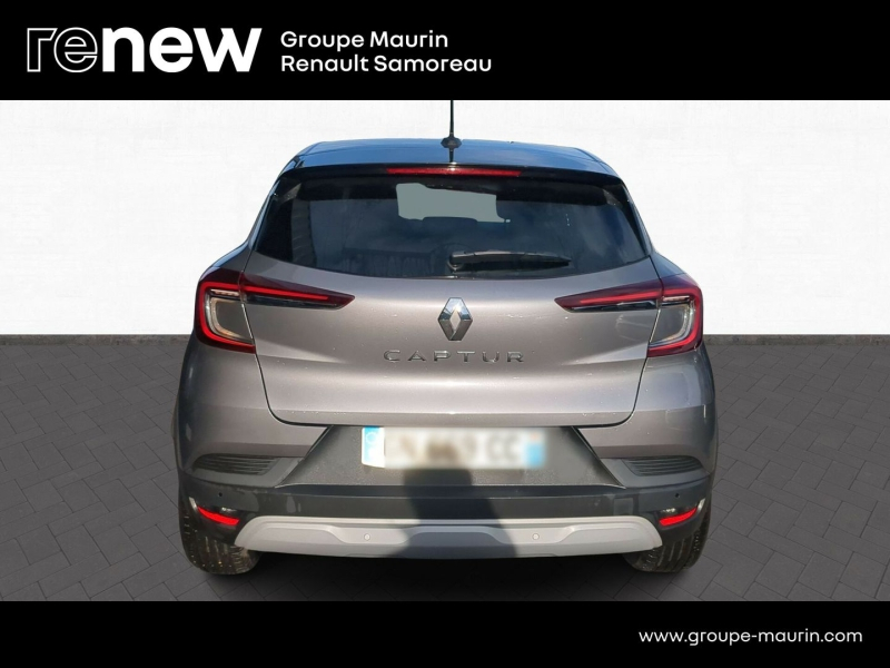 RENAULT Captur d’occasion à vendre à FONTAINEBLEAU chez DPL - GARAGE DU CENTRE (Photo 5)