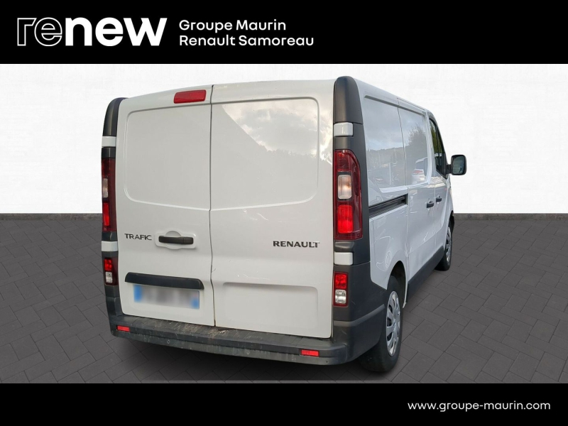 RENAULT Trafic Fg VUL d’occasion à vendre à FONTAINEBLEAU chez DPL - GARAGE DU CENTRE (Photo 4)