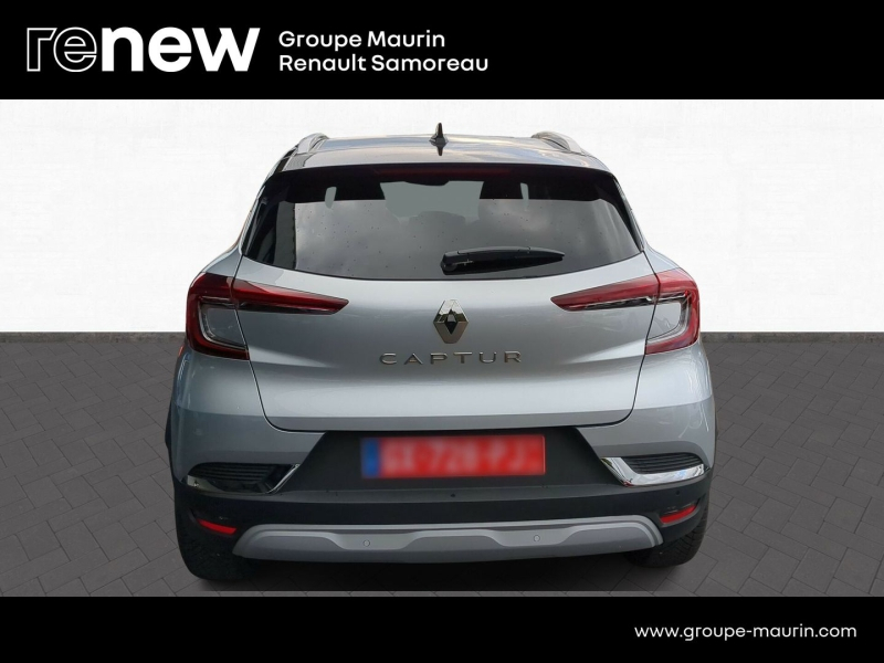 RENAULT Captur d’occasion à vendre à FONTAINEBLEAU chez DPL - GARAGE DU CENTRE (Photo 5)