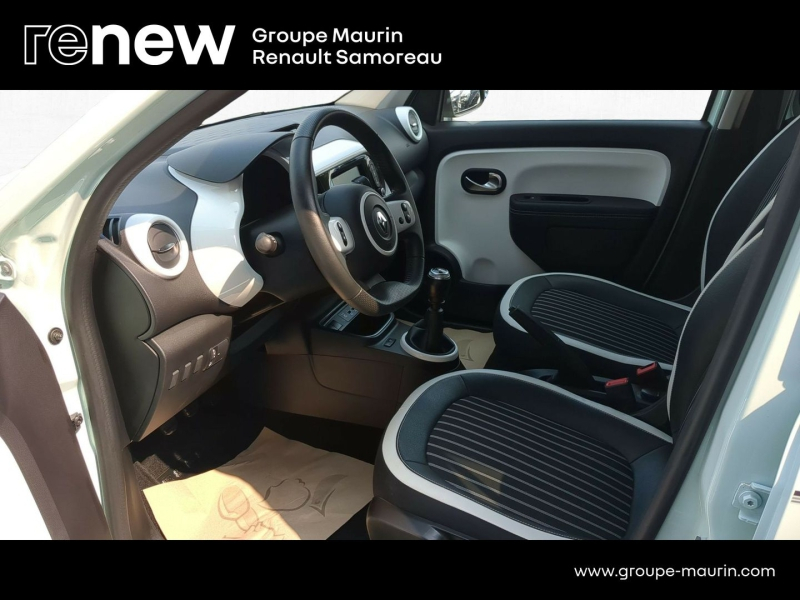 RENAULT Twingo d’occasion à vendre à FONTAINEBLEAU chez DPL - GARAGE DU CENTRE (Photo 17)