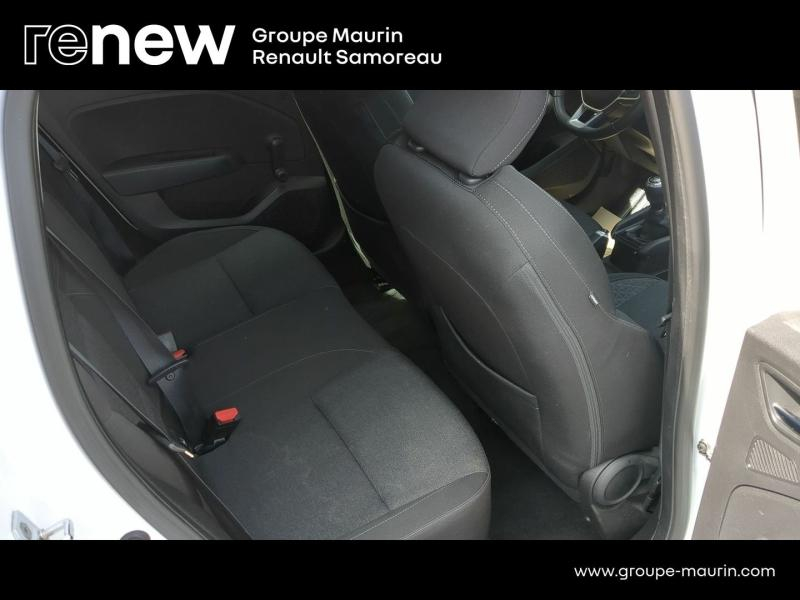 RENAULT Clio d’occasion à vendre à SAMOREAU chez DPL - GARAGE DU CENTRE (Photo 12)