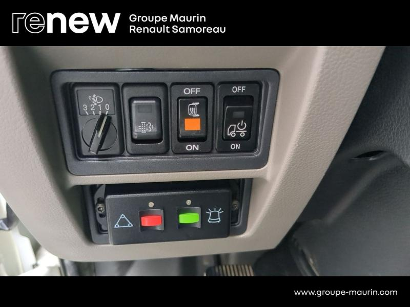 RENAULT TRUCKS Maxity Benne VUL d’occasion à vendre à SAMOREAU chez DPL - GARAGE DU CENTRE (Photo 10)
