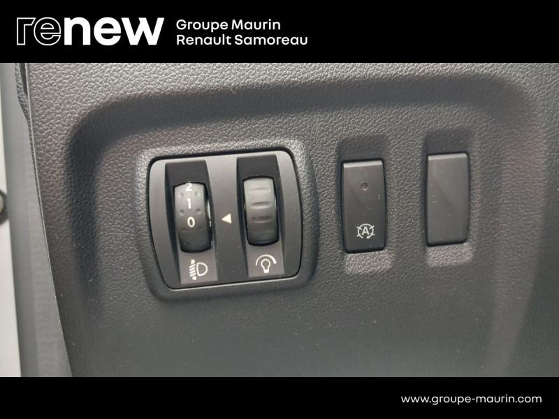 RENAULT Captur d’occasion à vendre à SAMOREAU chez DPL - GARAGE DU CENTRE (Photo 18)