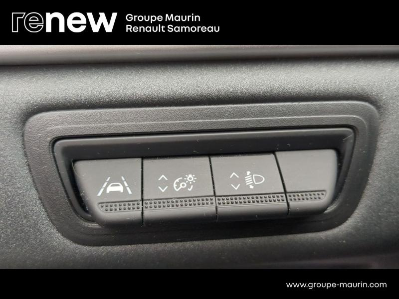 agency.seo.links.detann.title RENAULT Captur d’occasion à vendre à SAMOREAU chez DPL - GARAGE DU CENTRE (Photo 18)