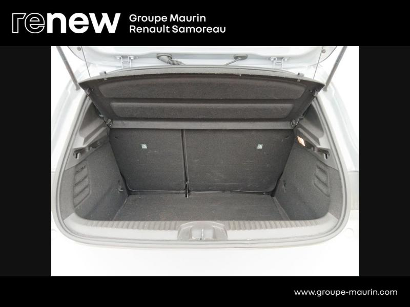 RENAULT Clio d’occasion à vendre à SAMOREAU chez DPL - GARAGE DU CENTRE (Photo 12)