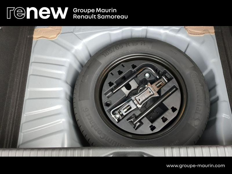 RENAULT Clio d’occasion à vendre à SAMOREAU chez DPL - GARAGE DU CENTRE (Photo 10)