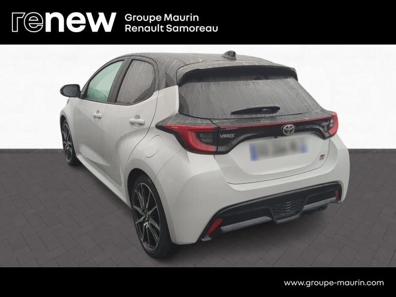 TOYOTA Yaris d’occasion à vendre à SAMOREAU chez DPL - GARAGE DU CENTRE (Photo 4)