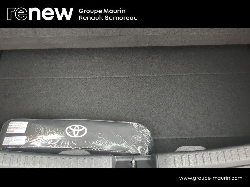TOYOTA Yaris d’occasion à vendre à SAMOREAU chez DPL - GARAGE DU CENTRE (Photo 10)